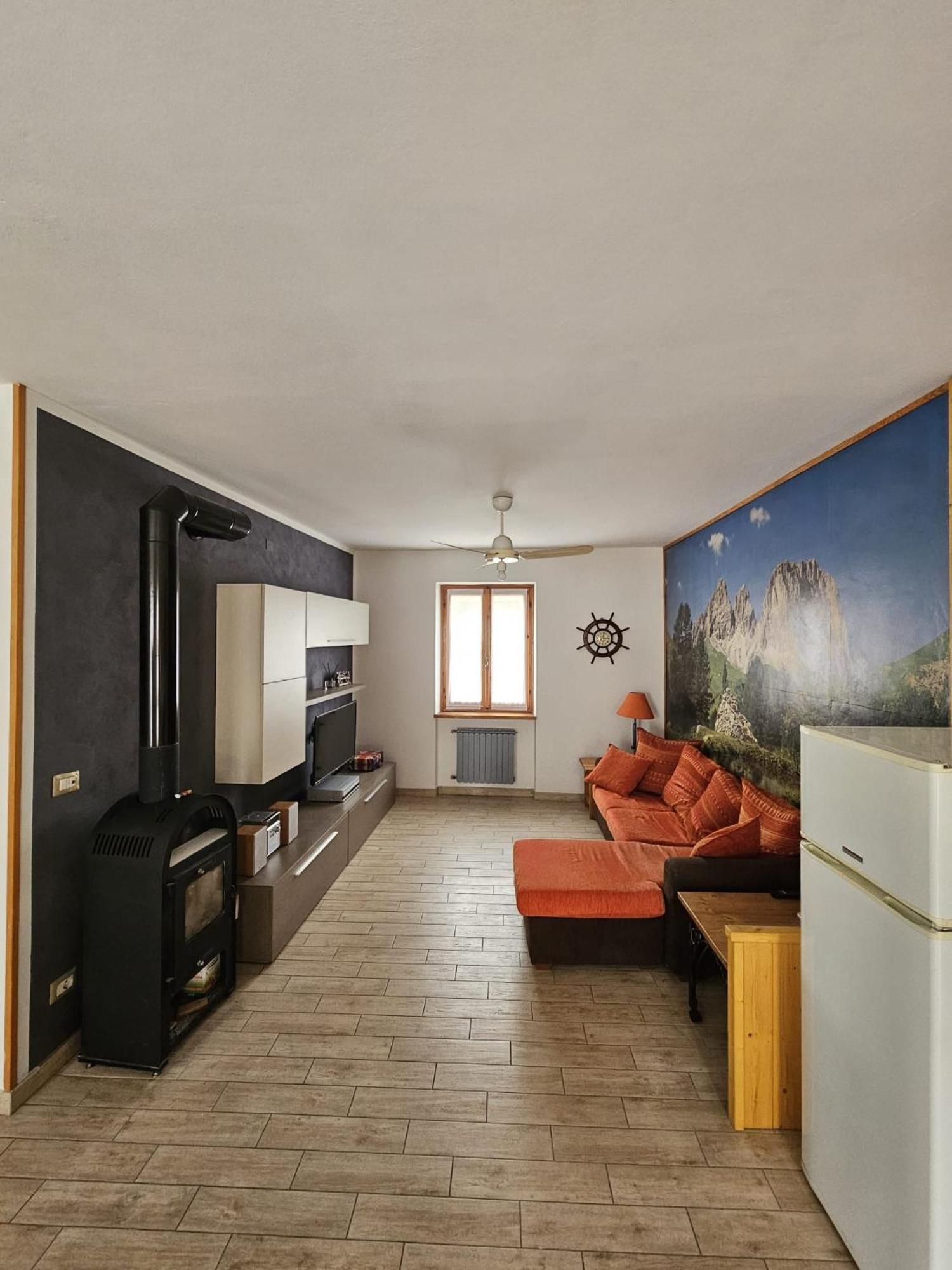 卡普里诺韦罗内塞Casa Dell'Alpino别墅 外观 照片